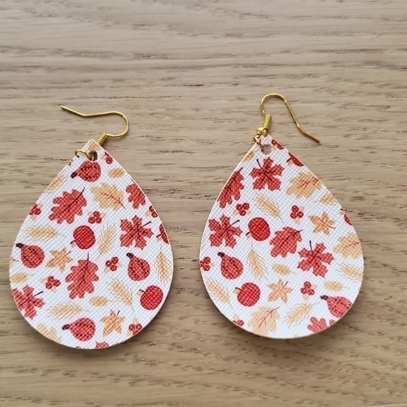 HANDMADE Fall Earrings - Picture 2 of 4